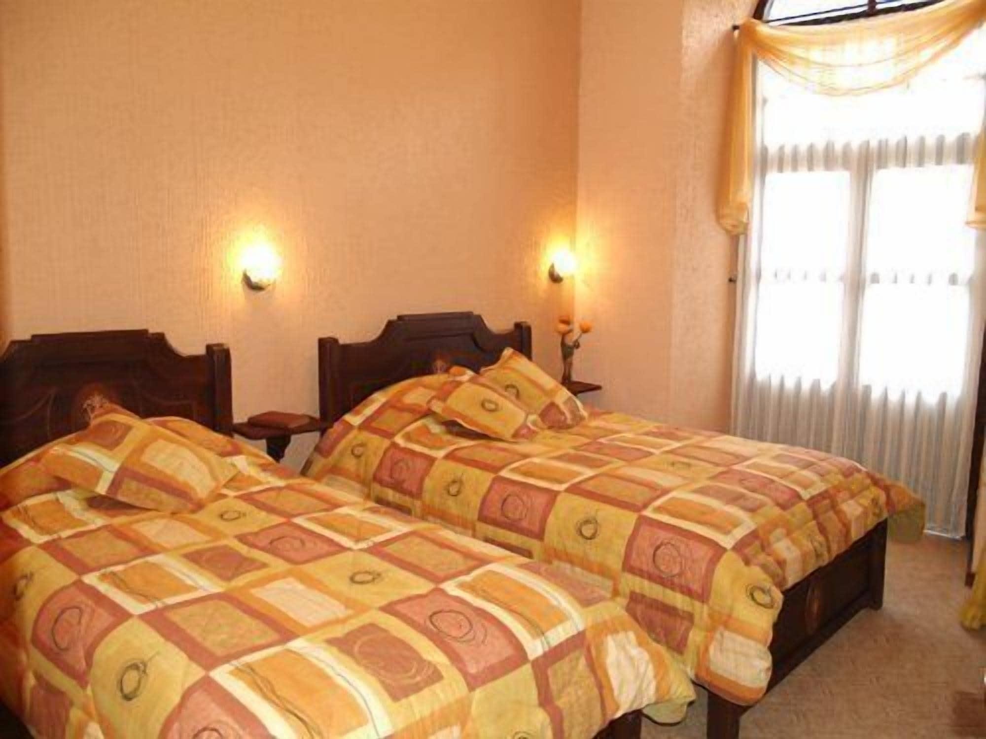 Hotel Catedral Quito Dış mekan fotoğraf