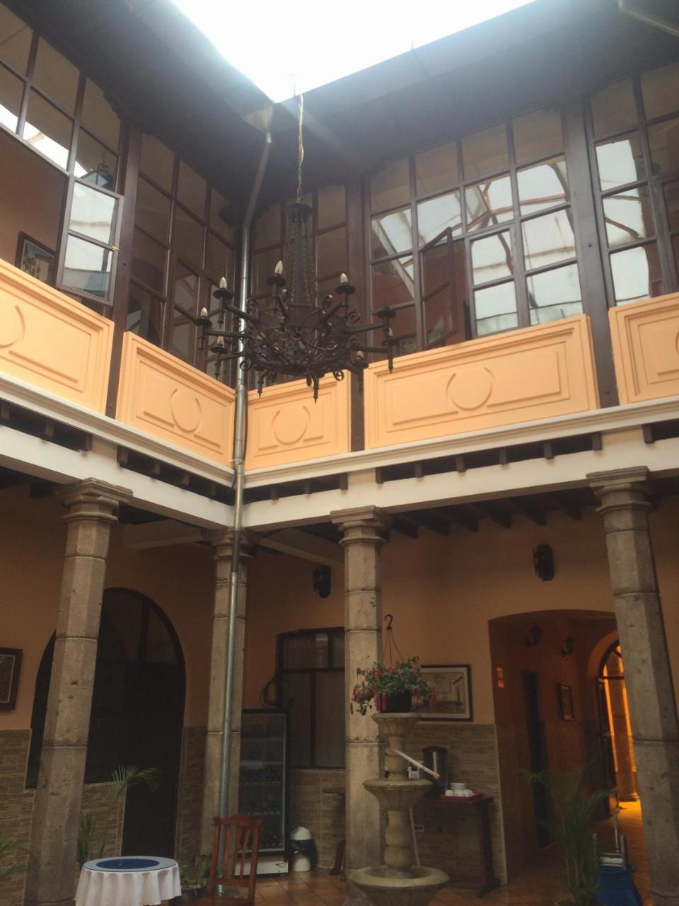 Hotel Catedral Quito Dış mekan fotoğraf