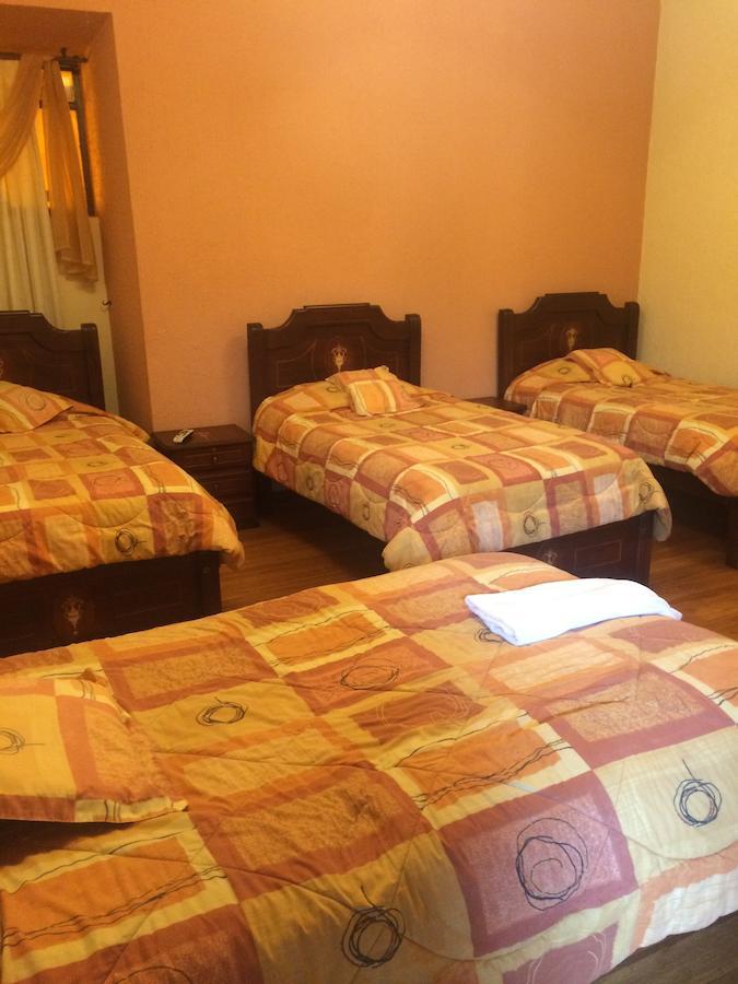 Hotel Catedral Quito Oda fotoğraf